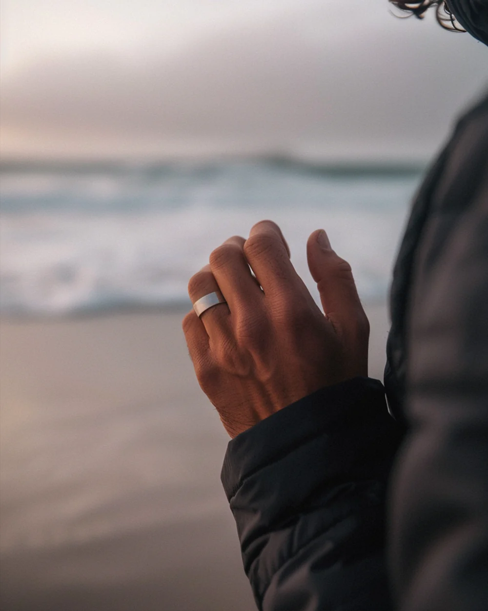 VibraGlow - Magnetic Wellness Ring | Natural Energy & Balance Therapy Jewelry